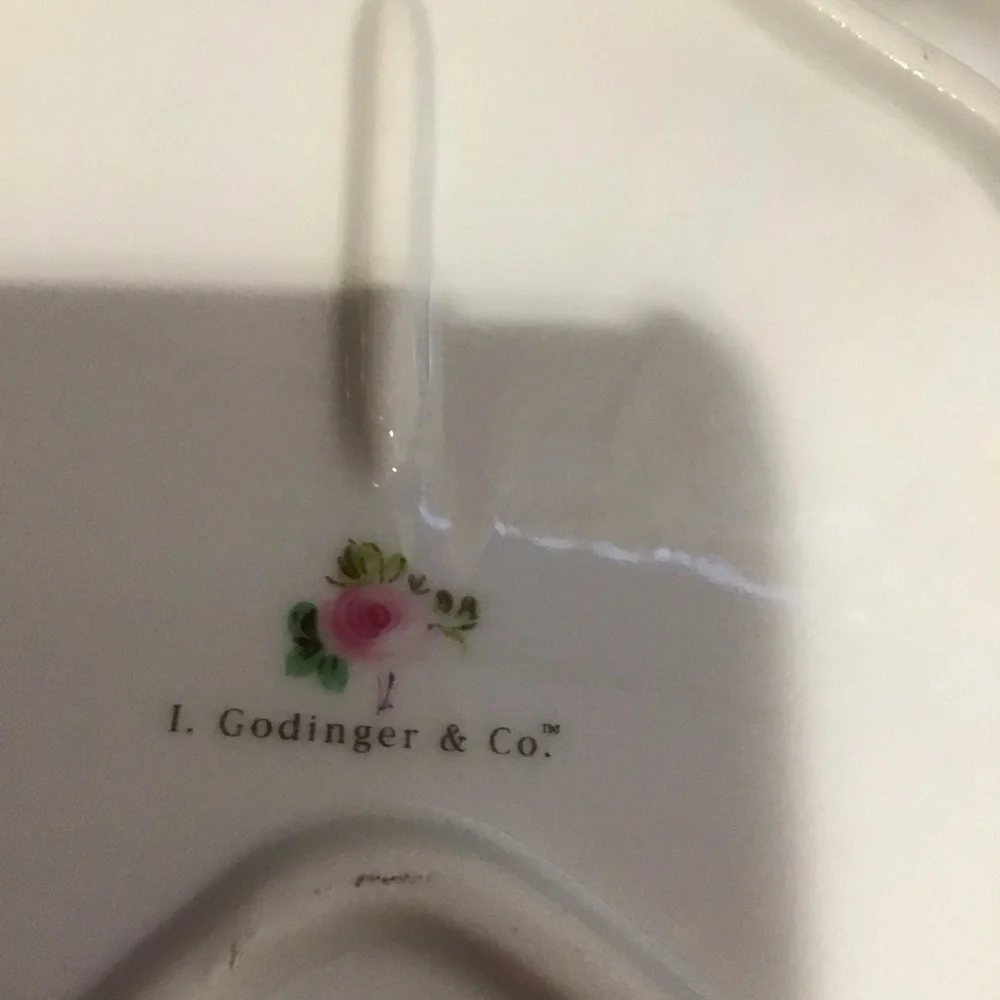 I Godinger &‎ Co. Leaf Dish